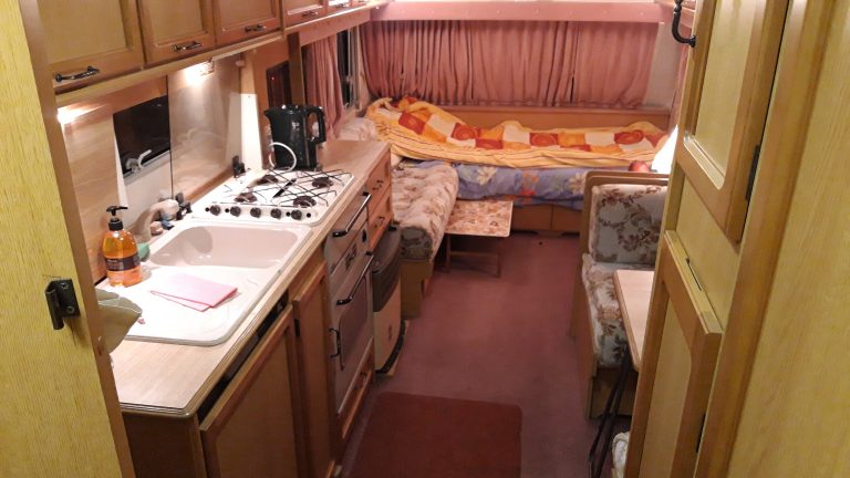 20191103 194550 768x432